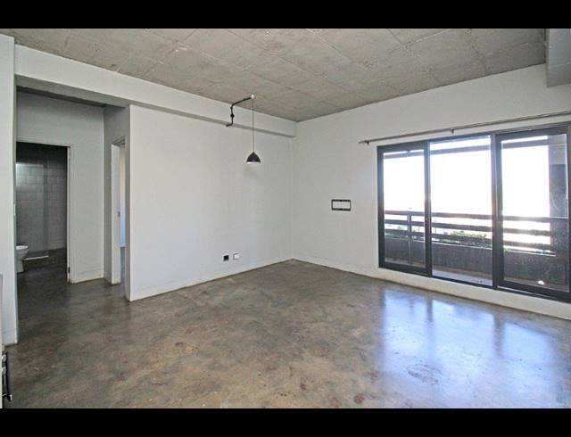 1 BEDROOM APARTMENT FOR SALE IN MABONENG